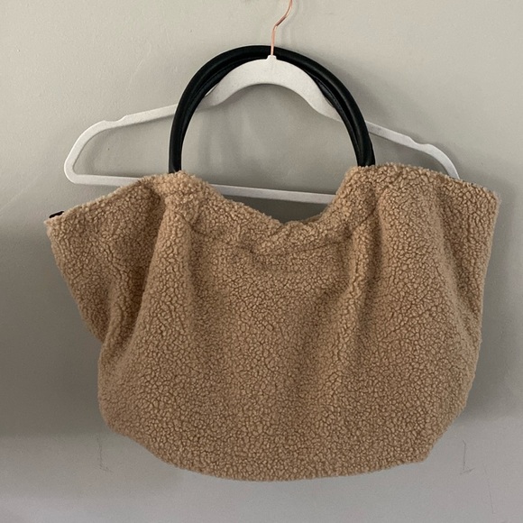 sherpa teddy slouchy bag - Picture 1 of 7